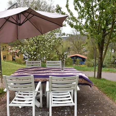 度假居 With Beautiful View On The Village